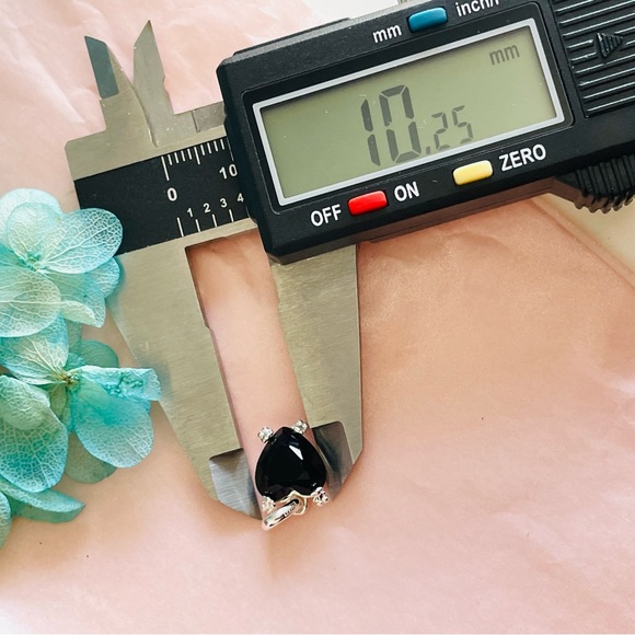 Tous Onyx Little Black Heart Pendant 4-little Bears Huggers Dangle - Picture 11 of 16